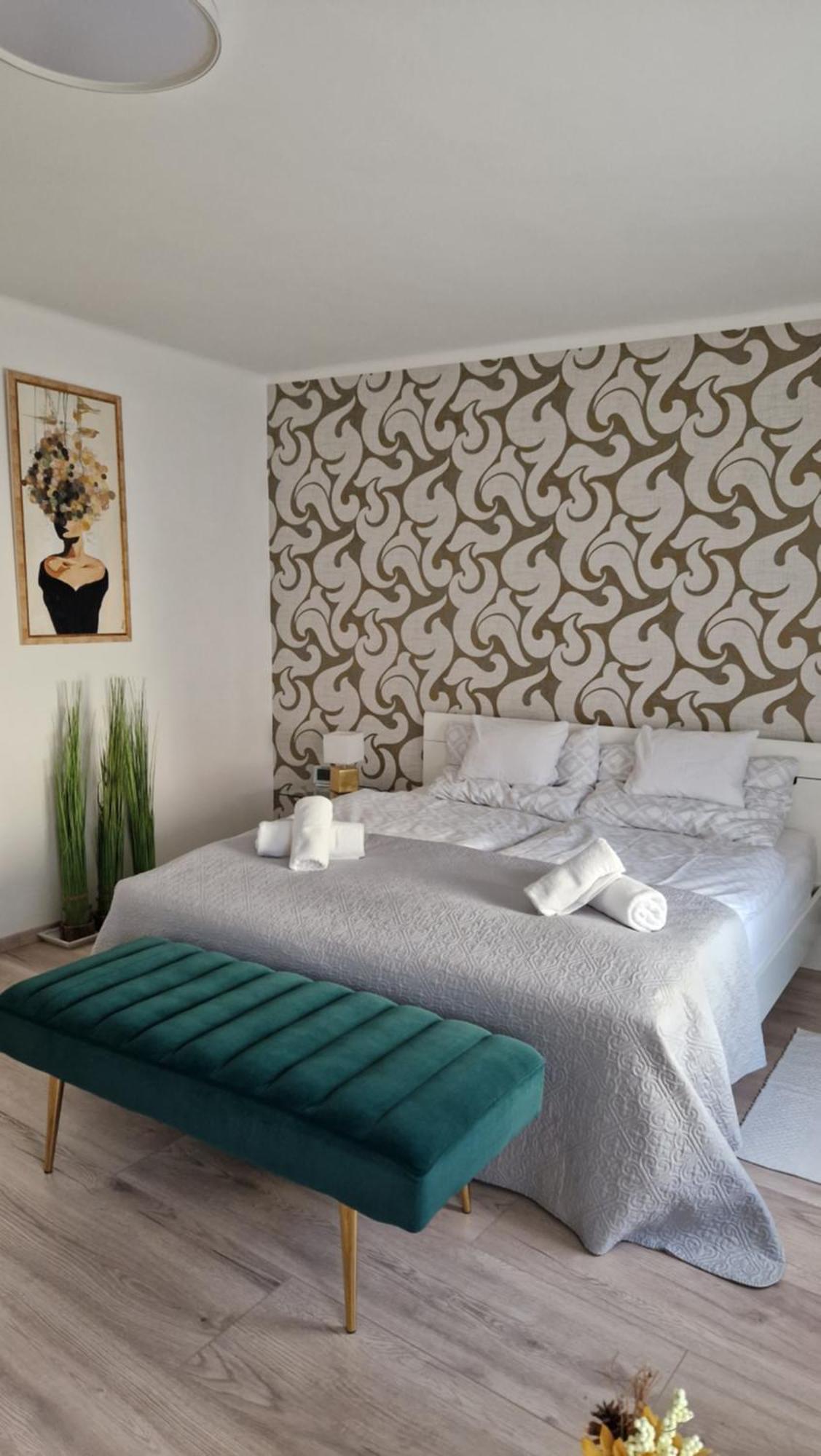 Anida Holiday Home Sopron Buitenkant foto