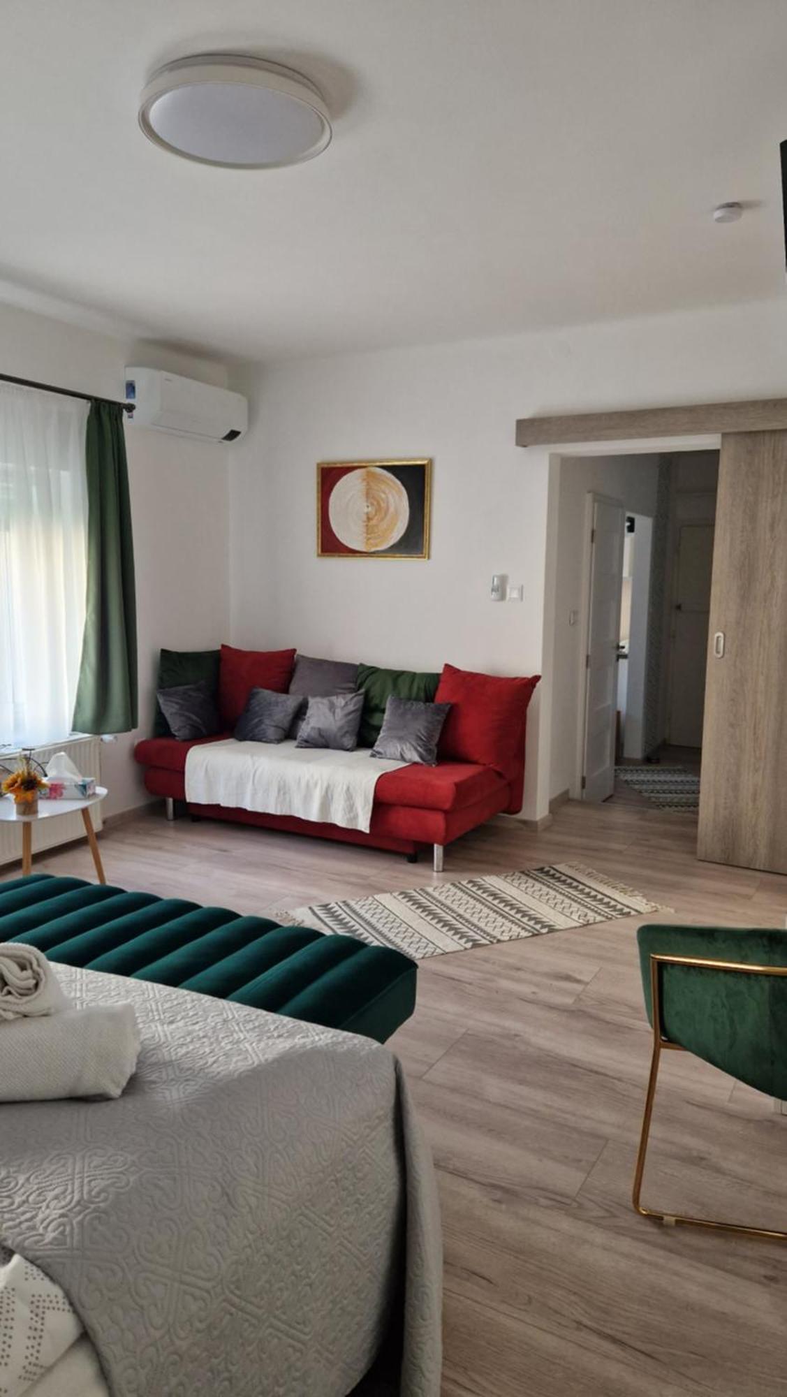 Anida Holiday Home Sopron Buitenkant foto